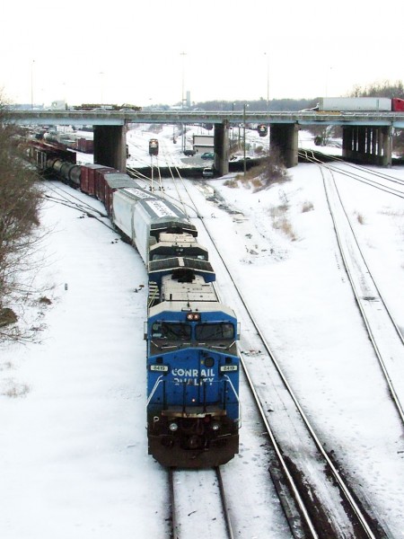 A former Conrail C40-8W, still in blue, is getting its train ready to depart Enola Yard.