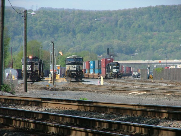 The Pit Tracks at NS's Harrisburg Intermodal Yard