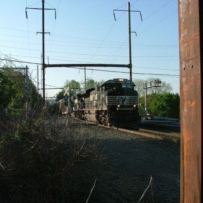 NS SD70M-2 On The Enola Branch