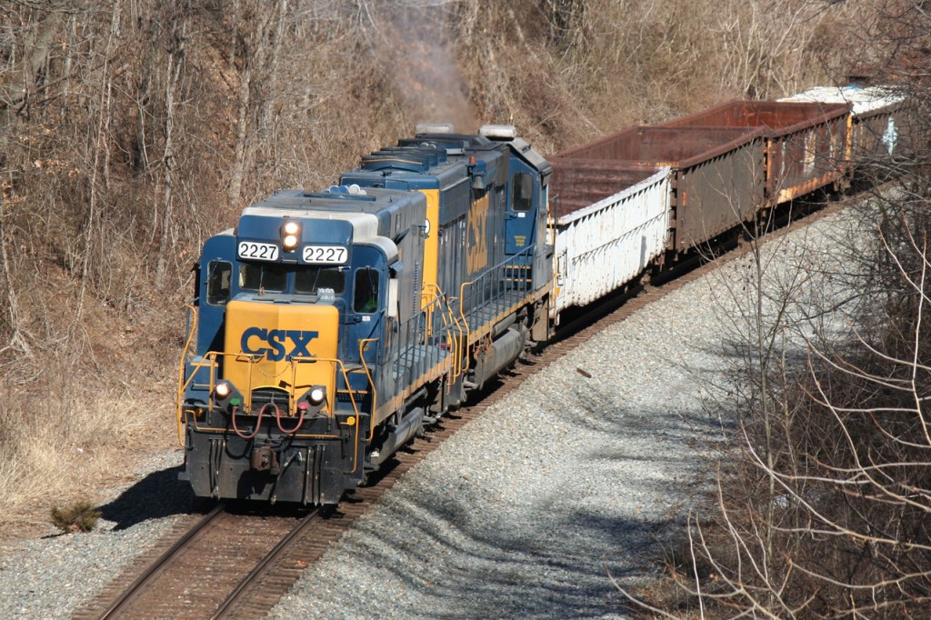 CSX MOW Train Heading West